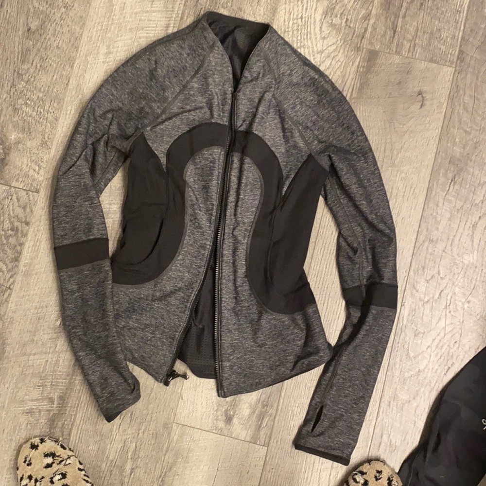 COPY - Lululemon find your bliss reversible jacket